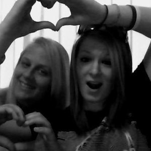 Meet your Posher, Arielle